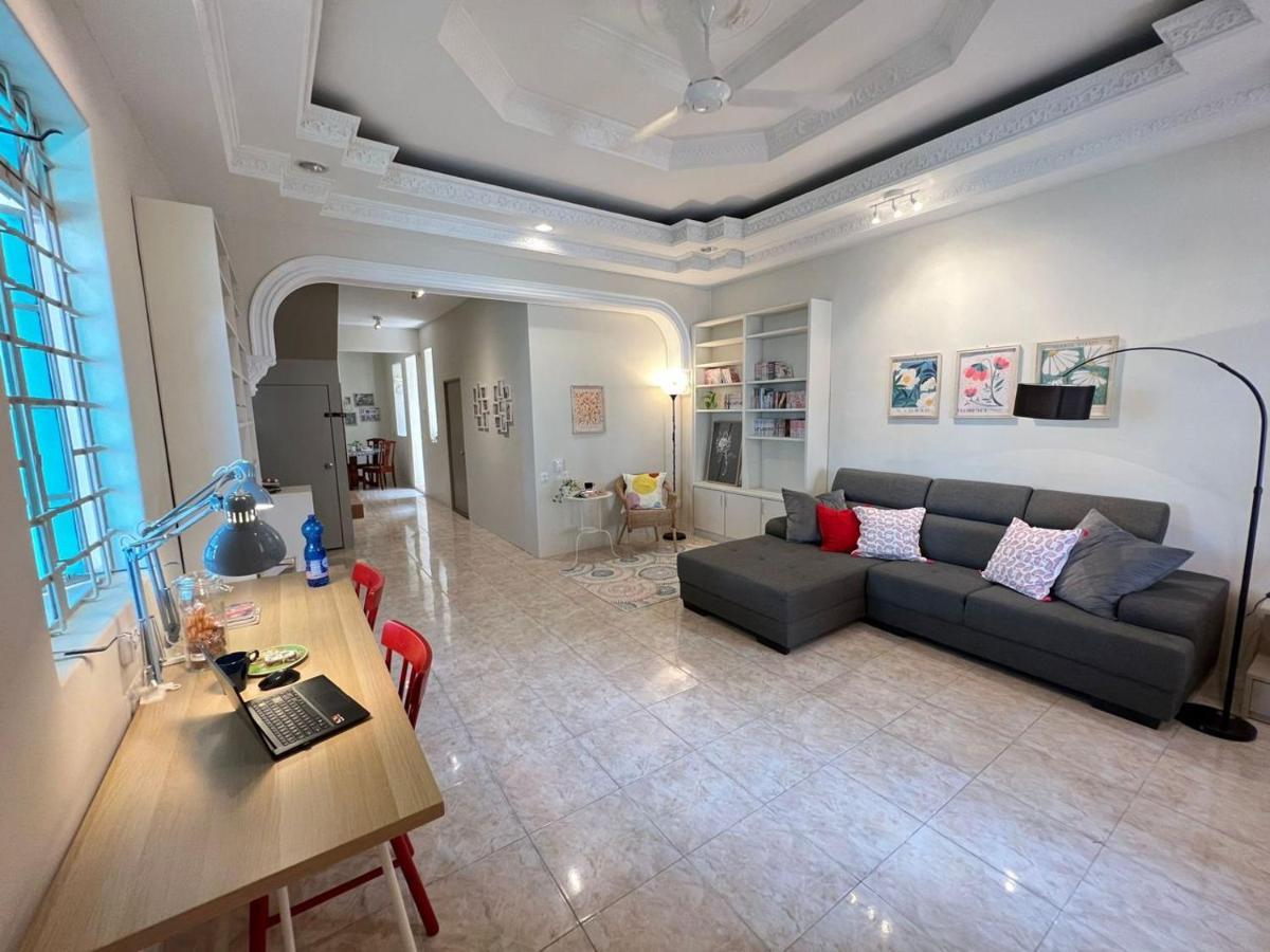 Homestay Myroom Georgetown, Off Jalan Burma, Gurney Drive *