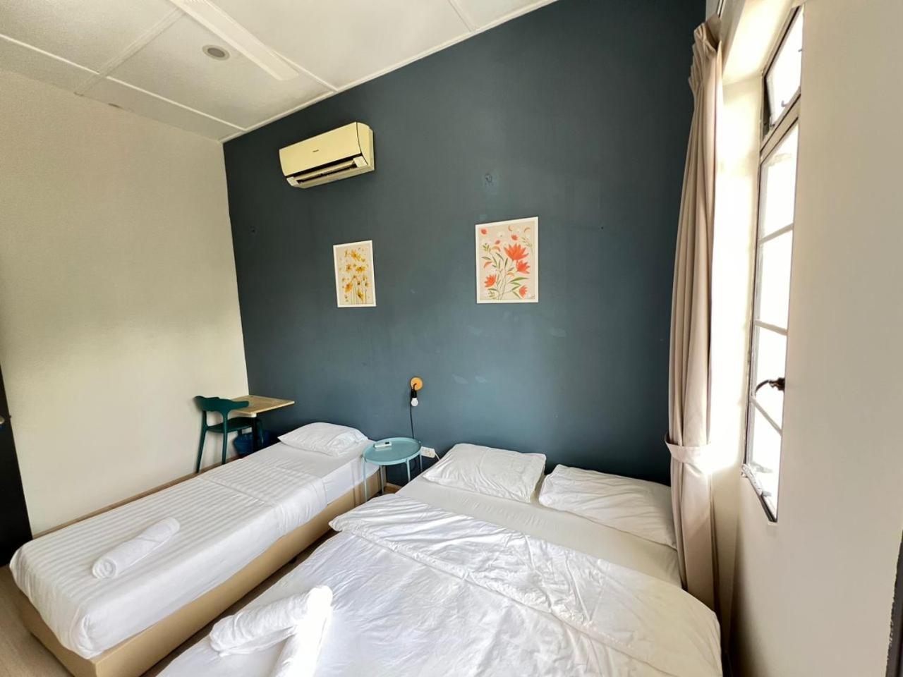 Myroom Georgetown, Off Jalan Burma, Gurney Drive Homestay *