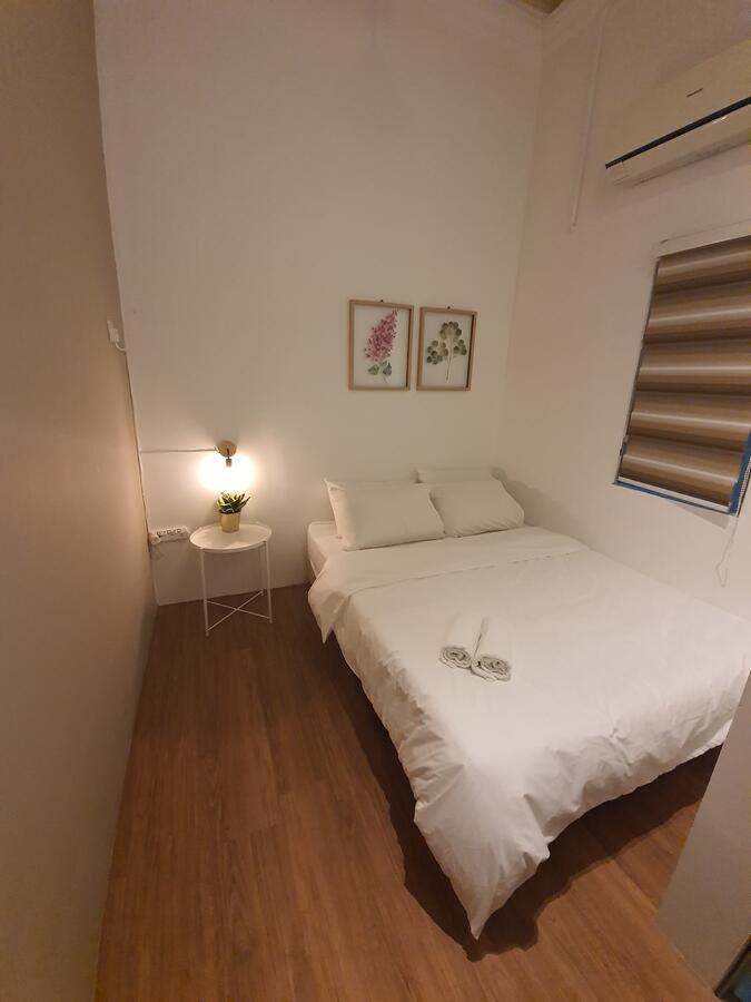 Myroom Georgetown, Off Jalan Burma, Gurney Drive Homestay *