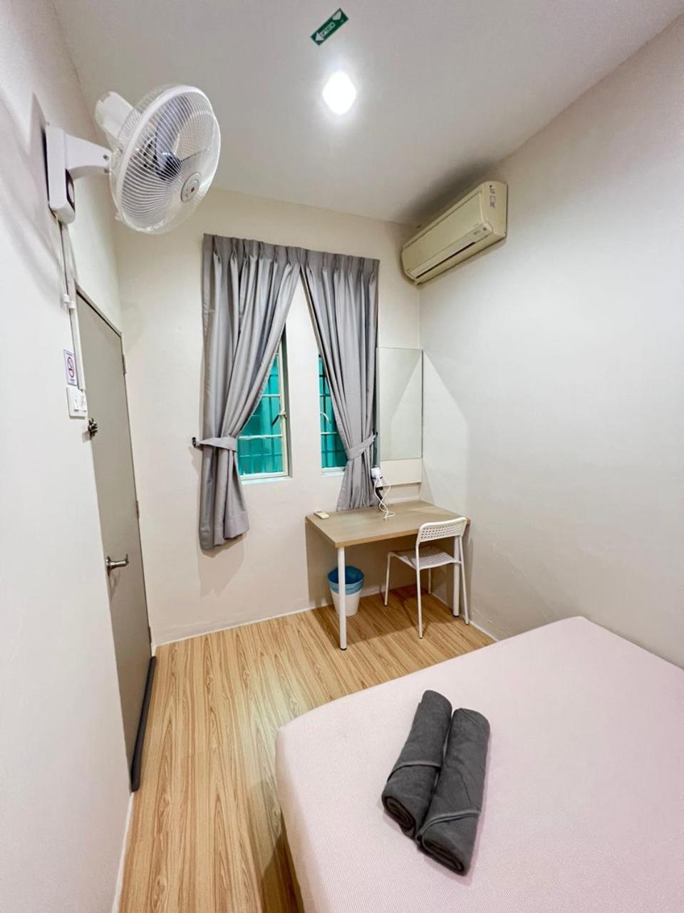 Myroom Georgetown, Off Jalan Burma, Gurney Drive Homestay George Town